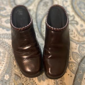 Cole Haan shoe Size 8.5 Barely Worn